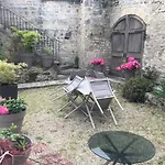 Apartment La Tour De Flandre Rousseloy