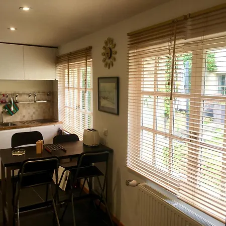 La Tour De Flandre Apartman